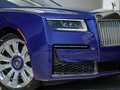 Certified 2023 Rolls-Royce Ghost w/ Ghost Package image 11