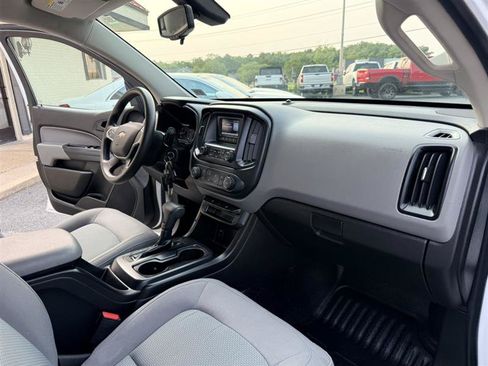 Used 2016 Chevrolet Colorado W/T w/ WT Convenience Package RWD image 12