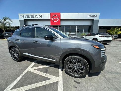 Certified 2026 Nissan Kicks SR w/ SR Premium Package AWD/4WD image 1