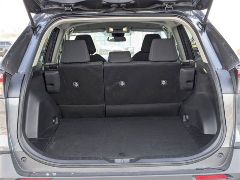Used 2025 Toyota RAV4 LE image 32