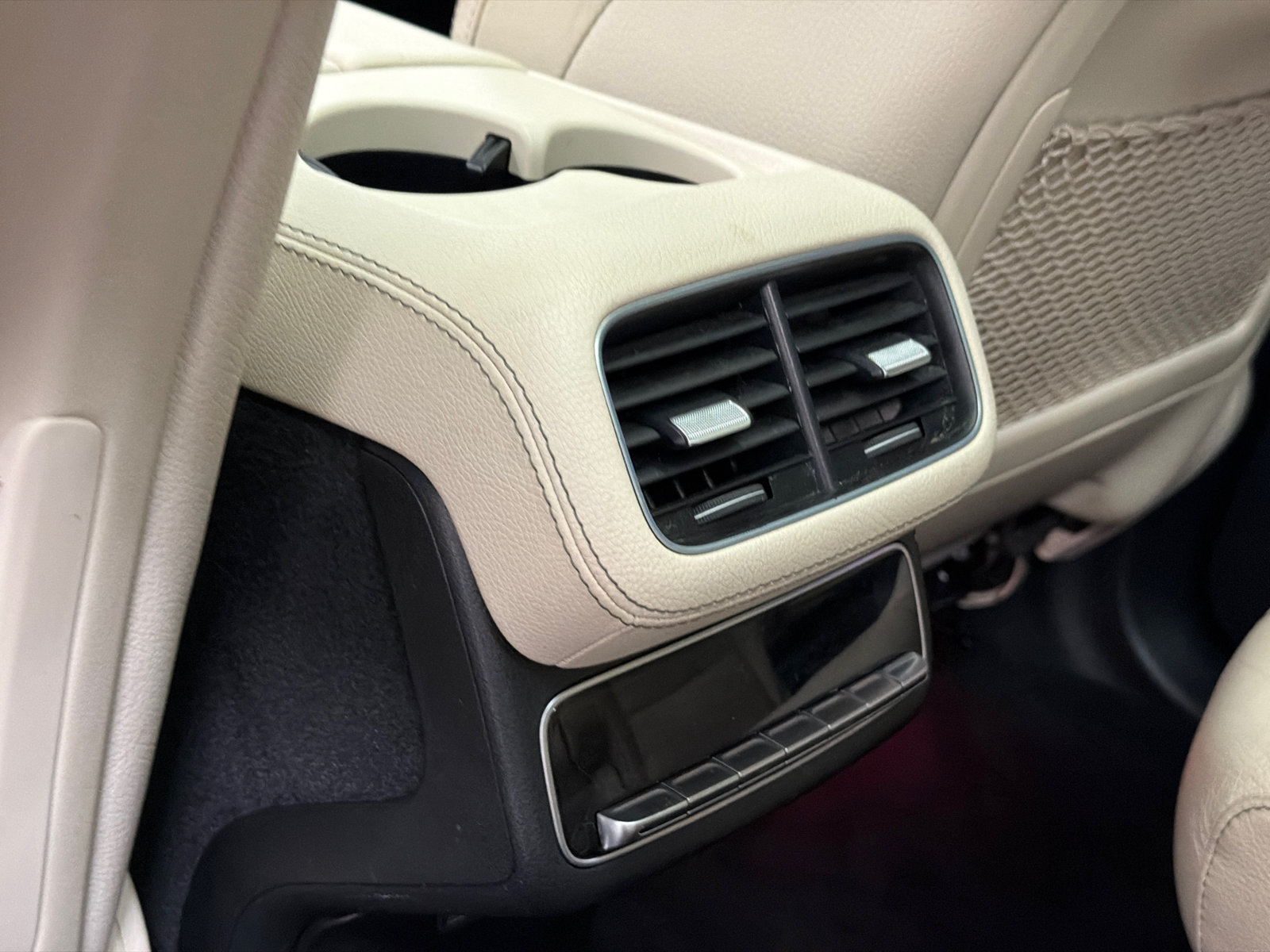 Used 2021 Mercedes-Benz GLS 580 4MATIC image 26
