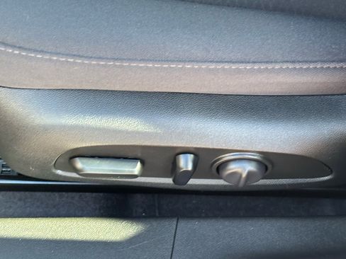 Used 2023 Chevrolet Malibu LT image 12