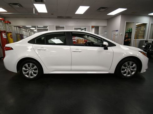 Certified 2024 Toyota Corolla LE image 8