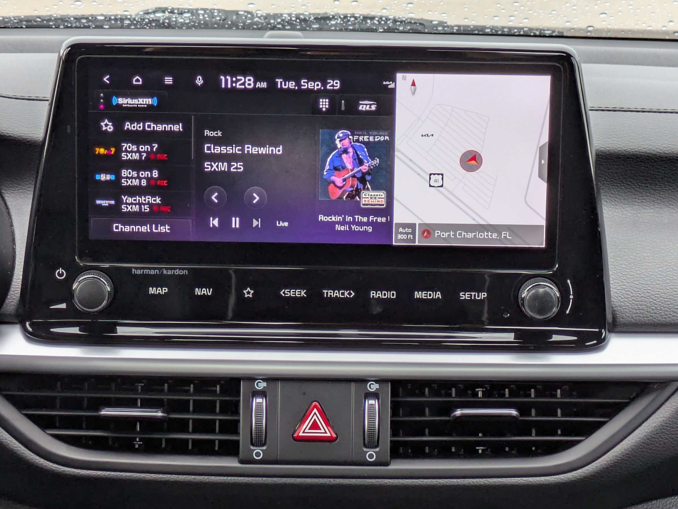 Used 2023 Kia Forte GT-Line w/ GT-Line Premium Package FWD image 17