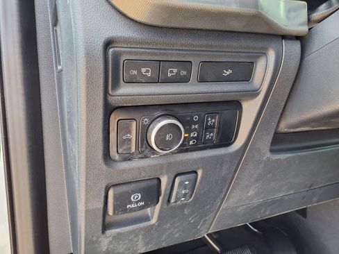 Used 2024 Ford F150 Lariat w/ FX4 Off-Road Package AWD/4WD image 17