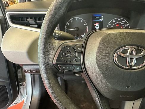 Certified 2024 Toyota Corolla LE image 21