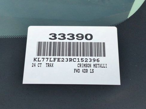 Used 2024 Chevrolet Trax LS image 16