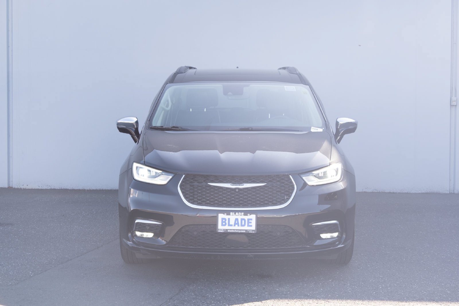 Used 2022 Chrysler Pacifica Limited FWD image 24