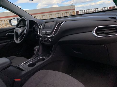 Used 2024 Chevrolet Equinox LT image 31