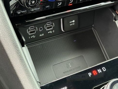 New 2025 Jeep Grand Cherokee L Limited w/ Luxury Tech Group II image 25