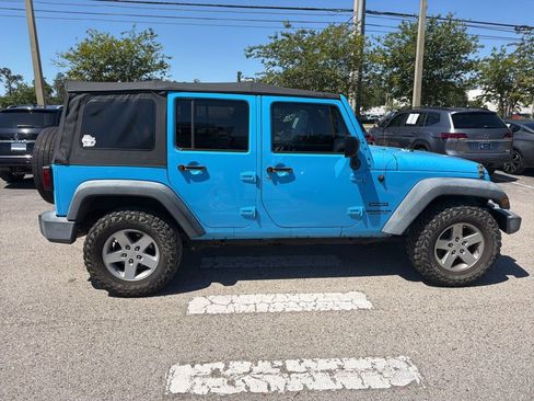 Used 2017 Jeep Wrangler Unlimited Sport w/ Quick Order Package 24S AWD/4WD image 20