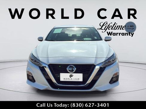 Used 2020 Nissan Altima 2.5 SV image 3
