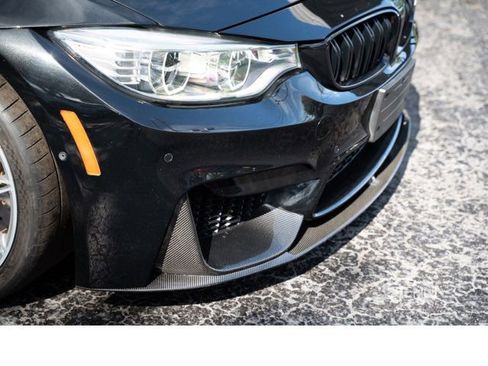 Used 2015 BMW M4 Coupe w/ Premium Package image 9