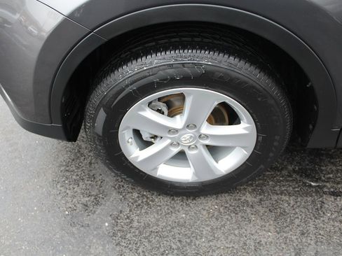 Used 2014 Toyota RAV4 XLE image 11
