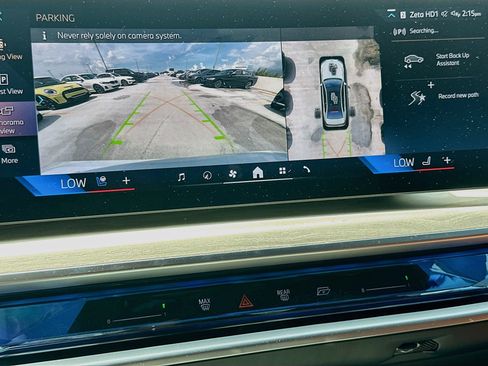 Certified 2024 BMW 760i xDrive w/ Premium Package 2 AWD/4WD image 13