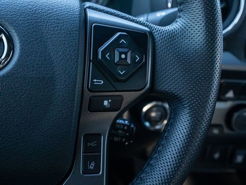 Used 2023 Toyota Tacoma TRD Sport image 21