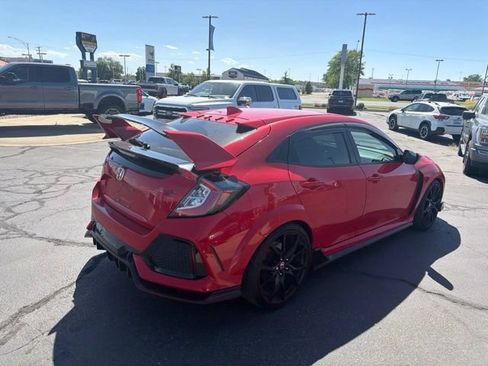Used 2019 Honda Civic Type R image 7