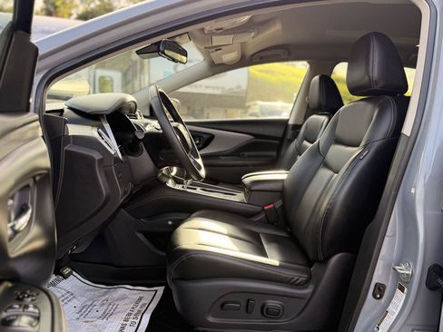 Used 2023 Nissan Murano SV w/ SV Midnight Edition Package AWD/4WD image 15