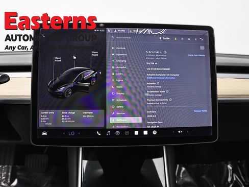 Used 2018 Tesla Model 3 Long Range image 12