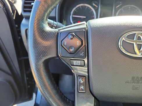 Used 2023 Toyota 4Runner TRD Off-Road Premium w/ Moonroof Package AWD/4WD image 24