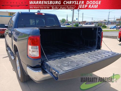 Used 2024 RAM 1500 Big Horn AWD/4WD image 32