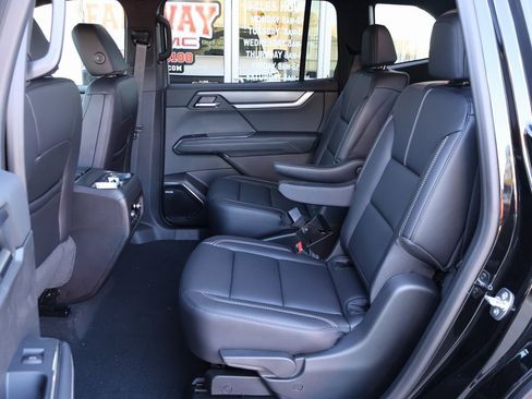 New 2026 GMC Acadia Elevation w/ Black Edition image 27