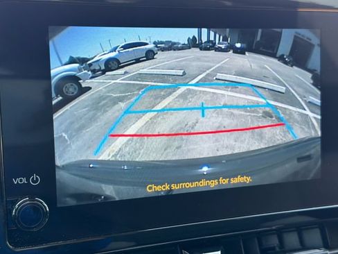 Used 2025 Toyota Corolla LE FWD image 19