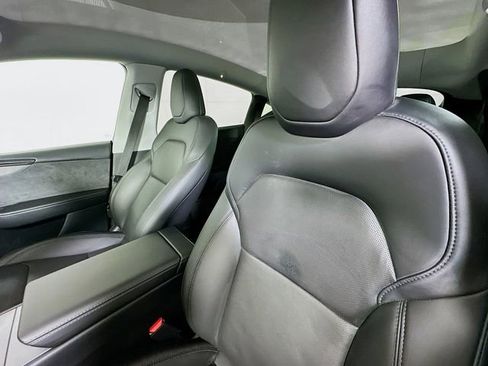 Used 2026 Tesla Model Y Long Range image 19