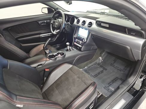 Used 2016 Ford Mustang GT Premium w/ Equipment Group 401A RWD image 32