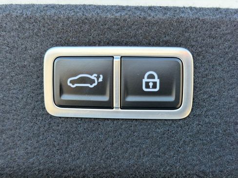 Used 2024 Genesis G80 2.5T w/ Advanced Package image 19