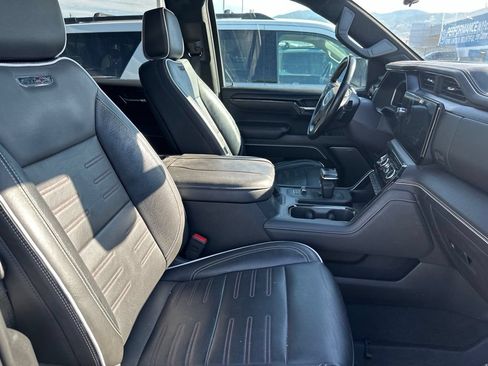 Used 2024 GMC Sierra 1500 AT4X AWD/4WD image 14