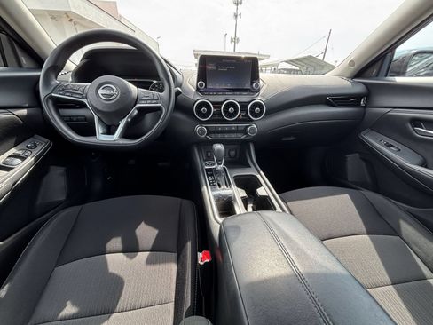 Used 2025 Nissan Sentra SV FWD image 26