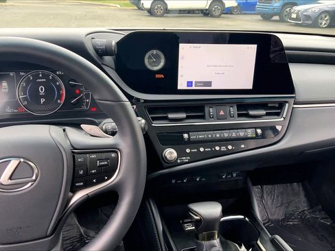 Certified 2025 Lexus ES 350 w/ Premium Package image 7