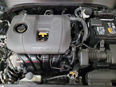 Used 2023 Kia Forte LXS w/ LXS Technology Package FWD image 30