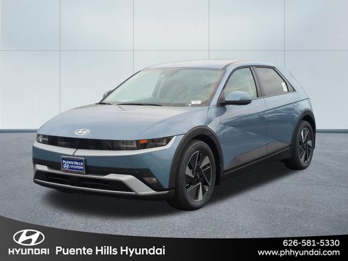 New 2026 Hyundai Ioniq 5 SEL RWD image 1