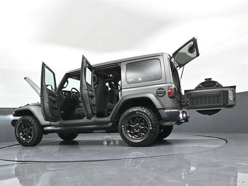 Used 2023 Jeep Wrangler Unlimited w/ Sun & Screen Package AWD/4WD image 49