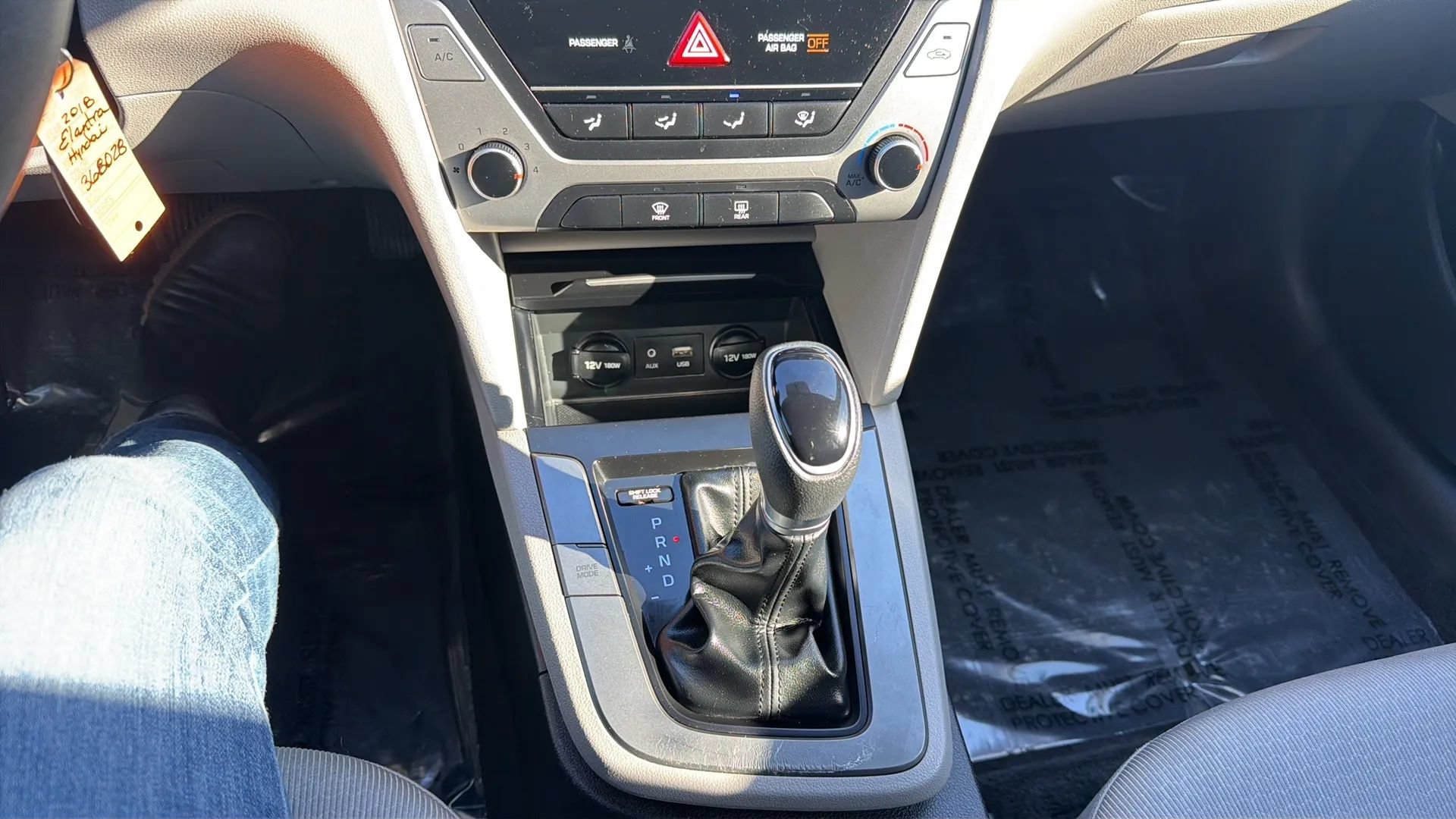 Used 2018 Hyundai Elantra SEL FWD image 14