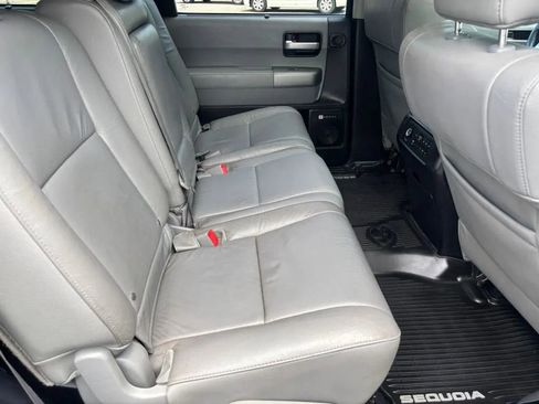 Used 2017 Toyota Sequoia Limited AWD/4WD image 20