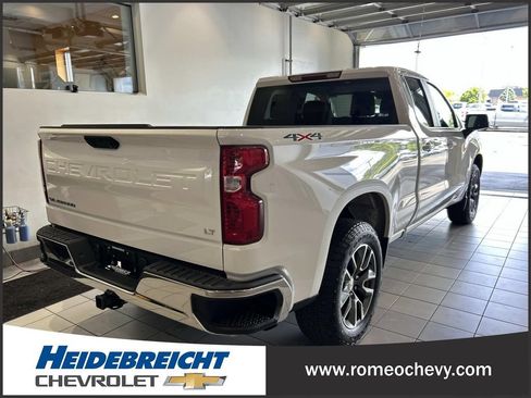 Used 2024 Chevrolet Silverado 1500 LT AWD/4WD image 4