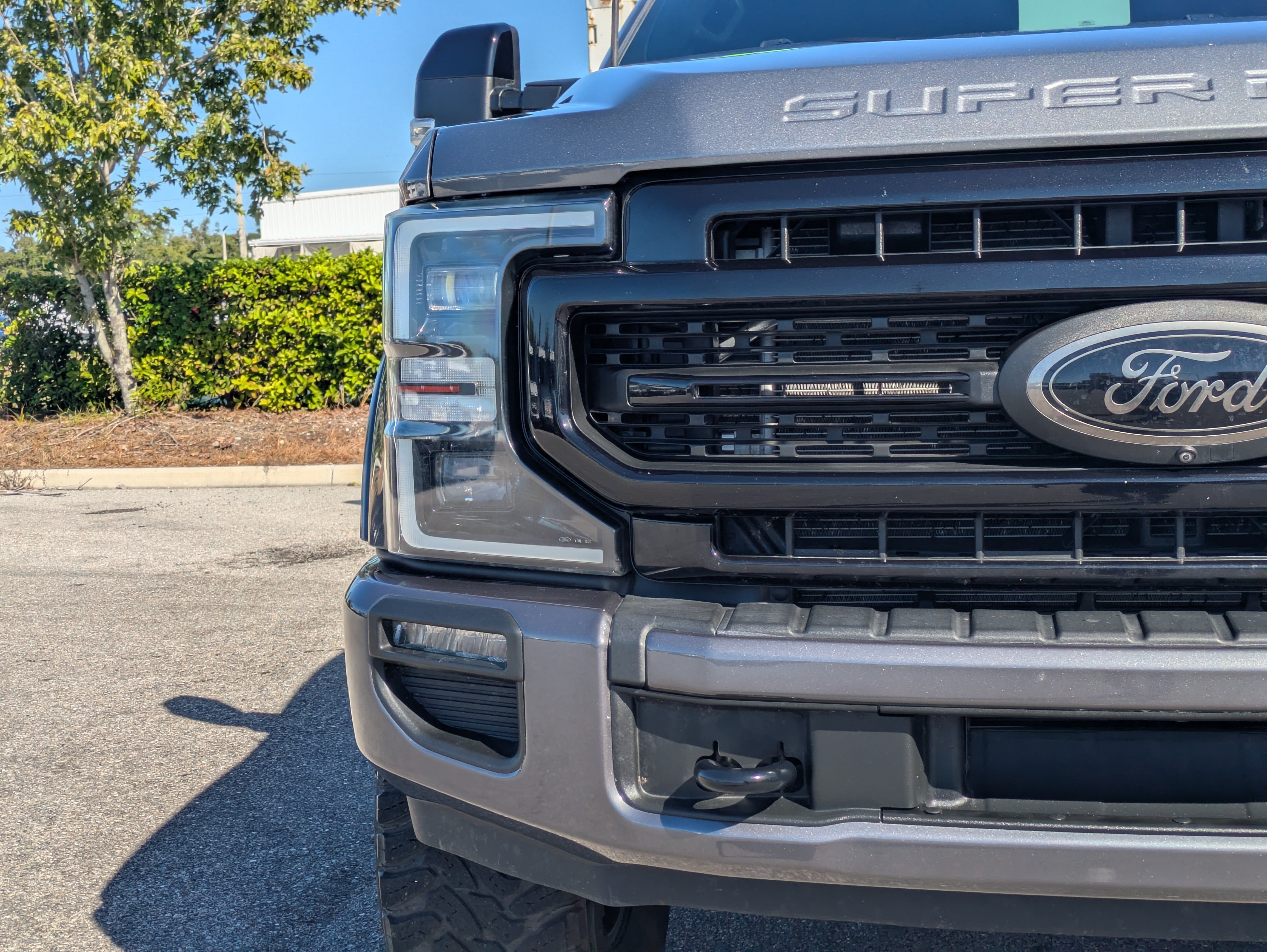 Used 2022 Ford F250 Lariat w/ Tremor Off-Road Package AWD/4WD image 10