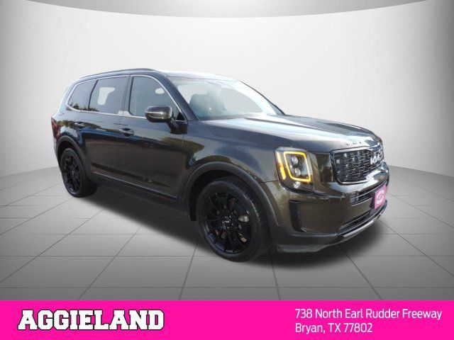 Used 2022 Kia Telluride EX w/ EX Premium Package AWD/4WD image 3