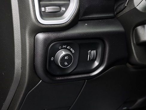 Used 2024 RAM 2500 Big Horn image 21