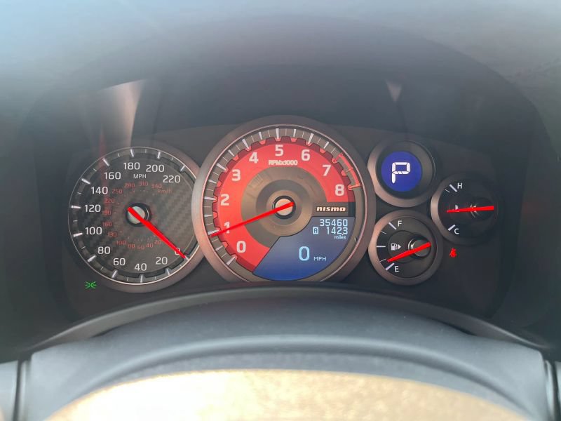 Used 2018 Nissan GT-R NISMO AWD/4WD image 24