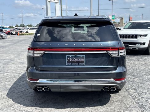 Used 2021 Lincoln Aviator Reserve w/ Equipment Group 201A RWD image 4