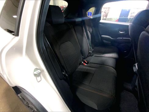 Used 2023 Honda HR-V Sport image 20