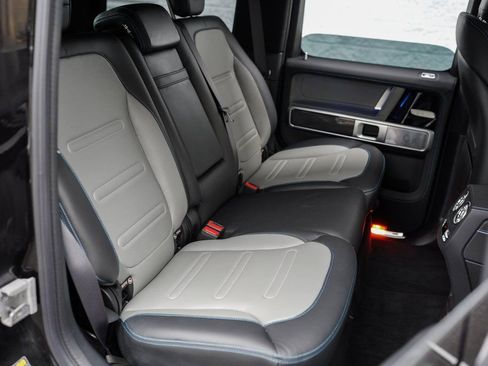 Used 2025 Mercedes-Benz G 580 w/ EQ Technology image 24