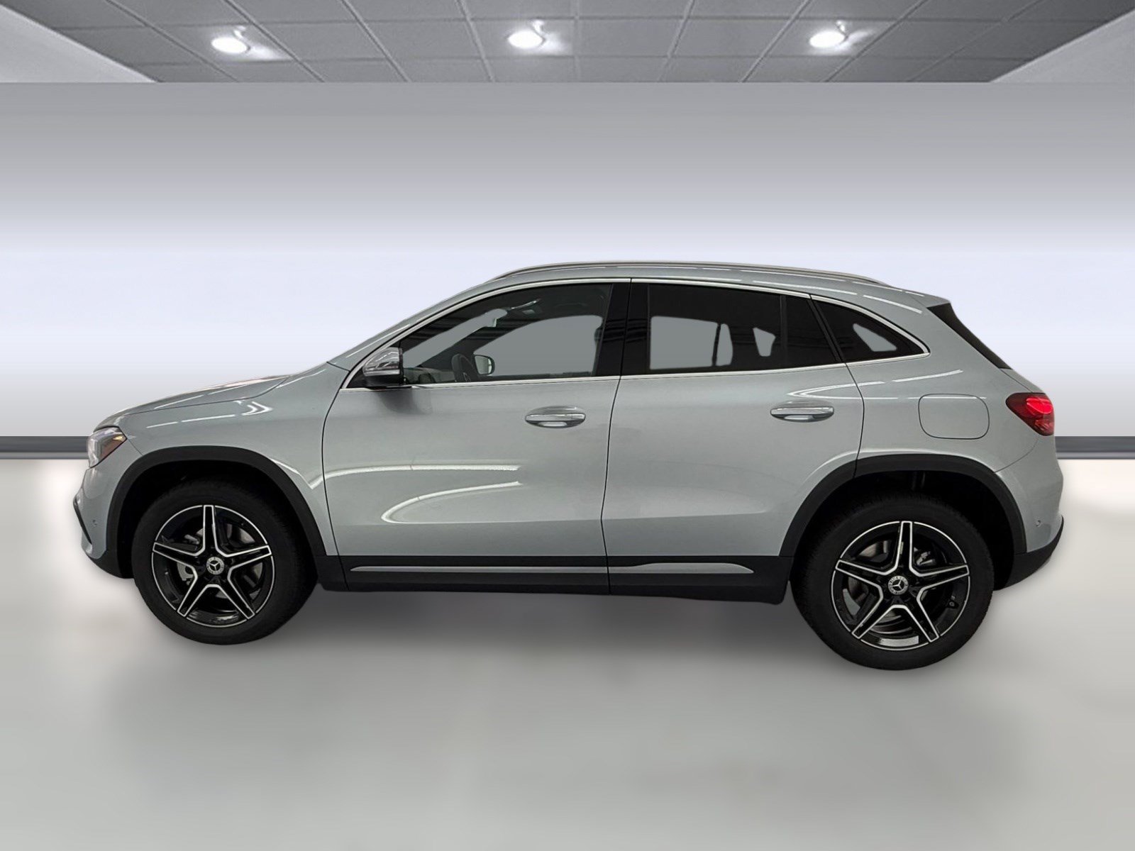New 2026 Mercedes-Benz GLA 250 image 2