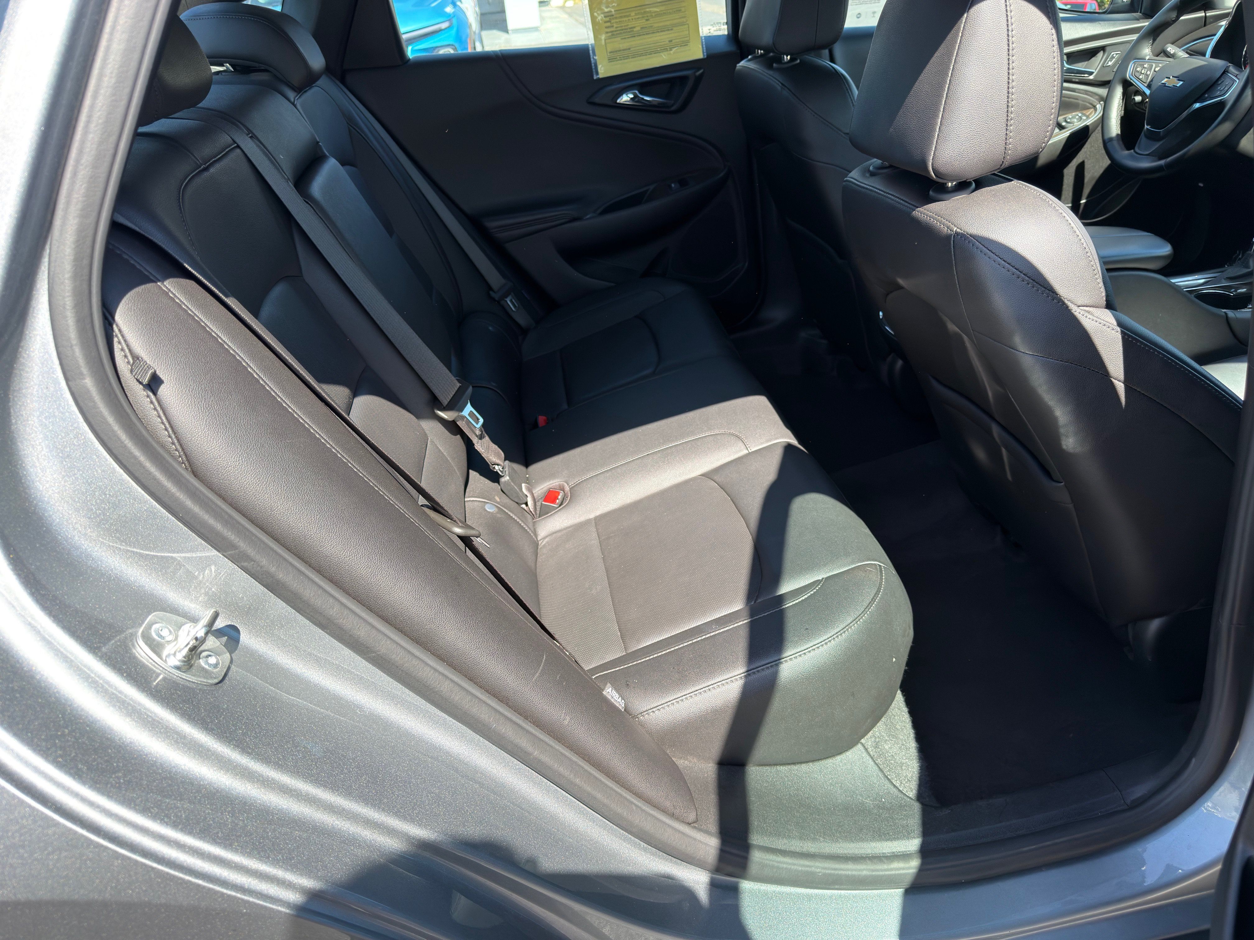 Used 2024 Chevrolet Malibu LT FWD image 12