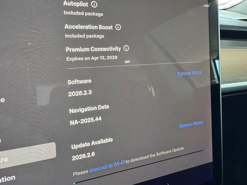 Used 2018 Tesla Model 3 Long Range image 30