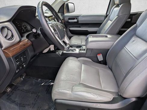 Used 2019 Toyota Tundra Limited w/ Limited Premium Package image 7